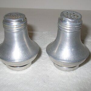 Vintage Aluminum Salt & Pepper Shakers Set w/Weighted Bottoms 2.5" Tall I
